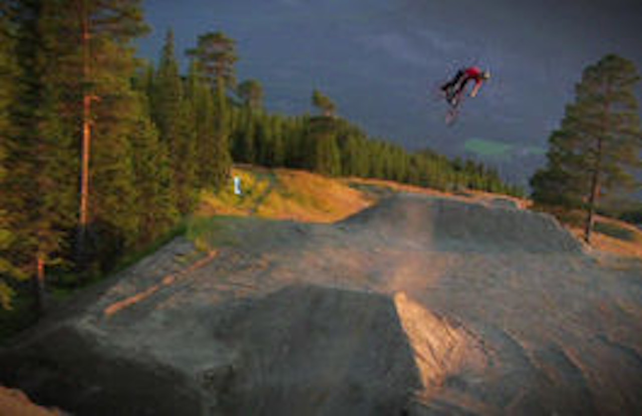 MEGATROND: Hafjell+Trond=STOR sykling. Foto: Barred for Life MEGATROND: Hafjell+Trond=STOR sykling. Foto: Barred for Life