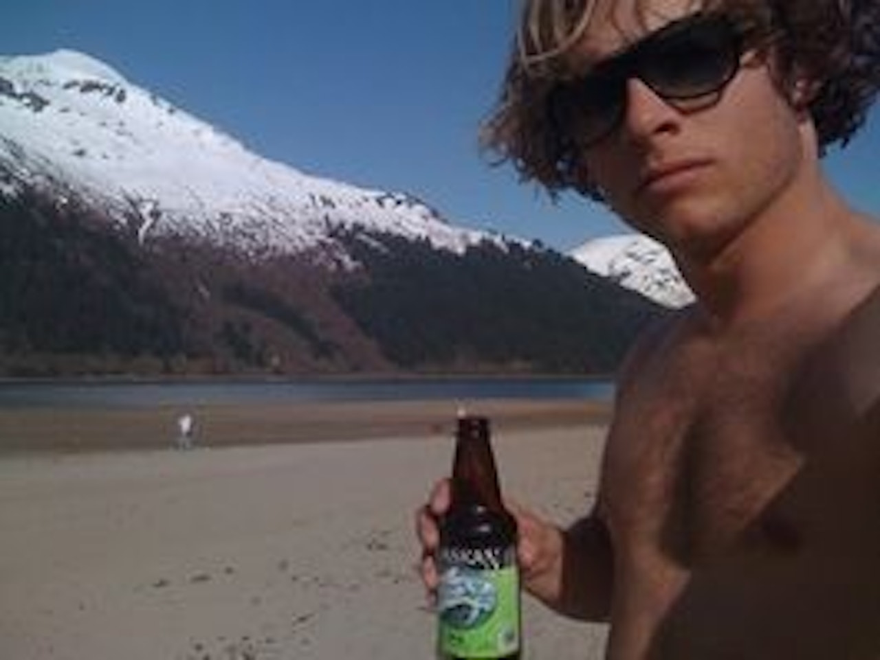 I vinter skal Jan Petter kjøre mer snowboard enn noensinne og filme forskjellige prosjekter. I vinter skal Jan Petter kjøre mer snowboard enn noensinne og filme forskjellige prosjekter.