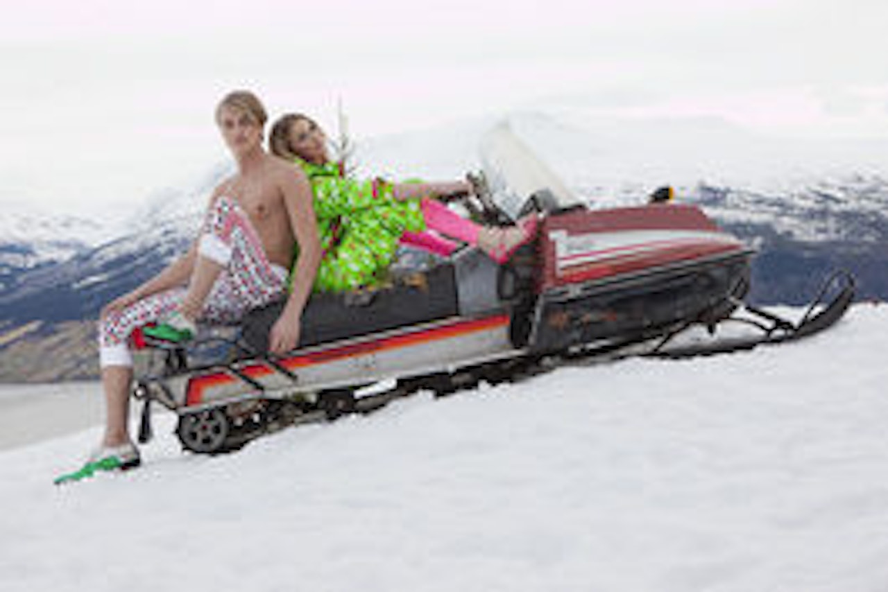 FARGESTERKT: Teknisk mote fra Helly Hansen og Moods of Norway. FARGESTERKT: Teknisk mote fra Helly Hansen og Moods of Norway.