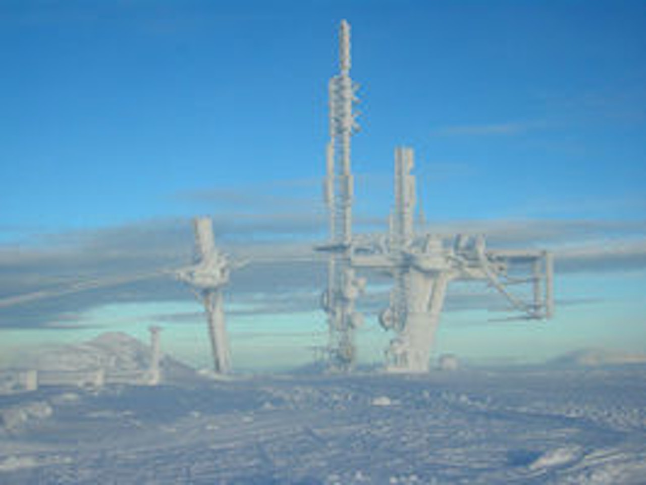 Strålende vakker vinterdag i Trysil. Bilder: Endre Løvaas Strålende vakker vinterdag i Trysil. Bilder: Endre Løvaas