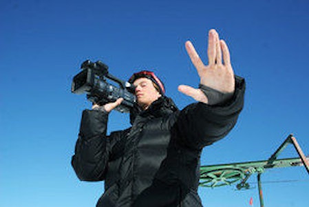 PRODUKTIV:  Gjerstad lanserer i disse dager instruksjonsfilmen How to Snowkite. Foto: C. Nerdrum