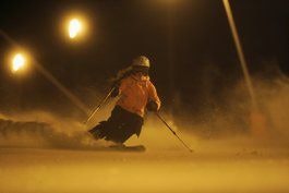 SISTE TUR: Kjør den siste turen, sier Urrang Hauge. FIRE DAGER: Søndag, tirsdag, torsdag og fredag er det kveldskjøring i Hemsedal.