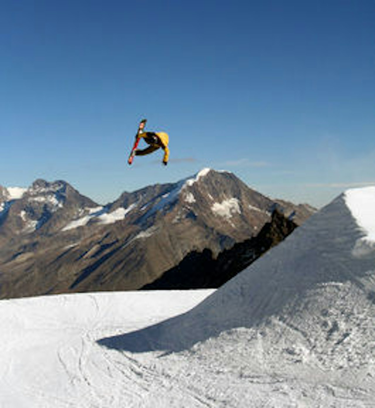 Thomas Samsonsen finner formen i Saas Fee. Thomas Samsonsen finner formen i Saas Fee.