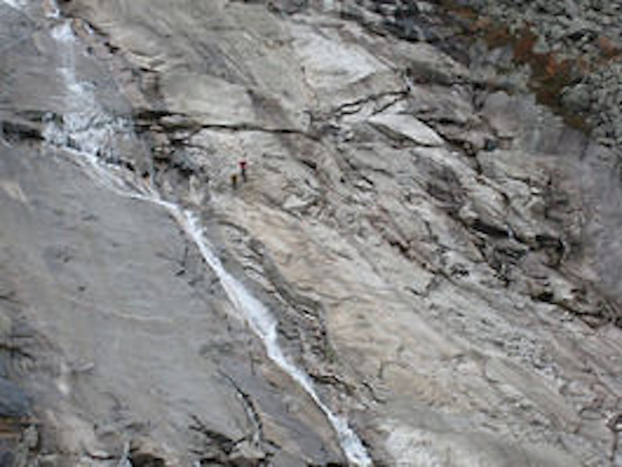 Anders Døhl og Christian Schou ned Fortundalens svar på Verdenssvaet. Anders Døhl og Christian Schou ned Fortundalens svar på Verdenssvaet.