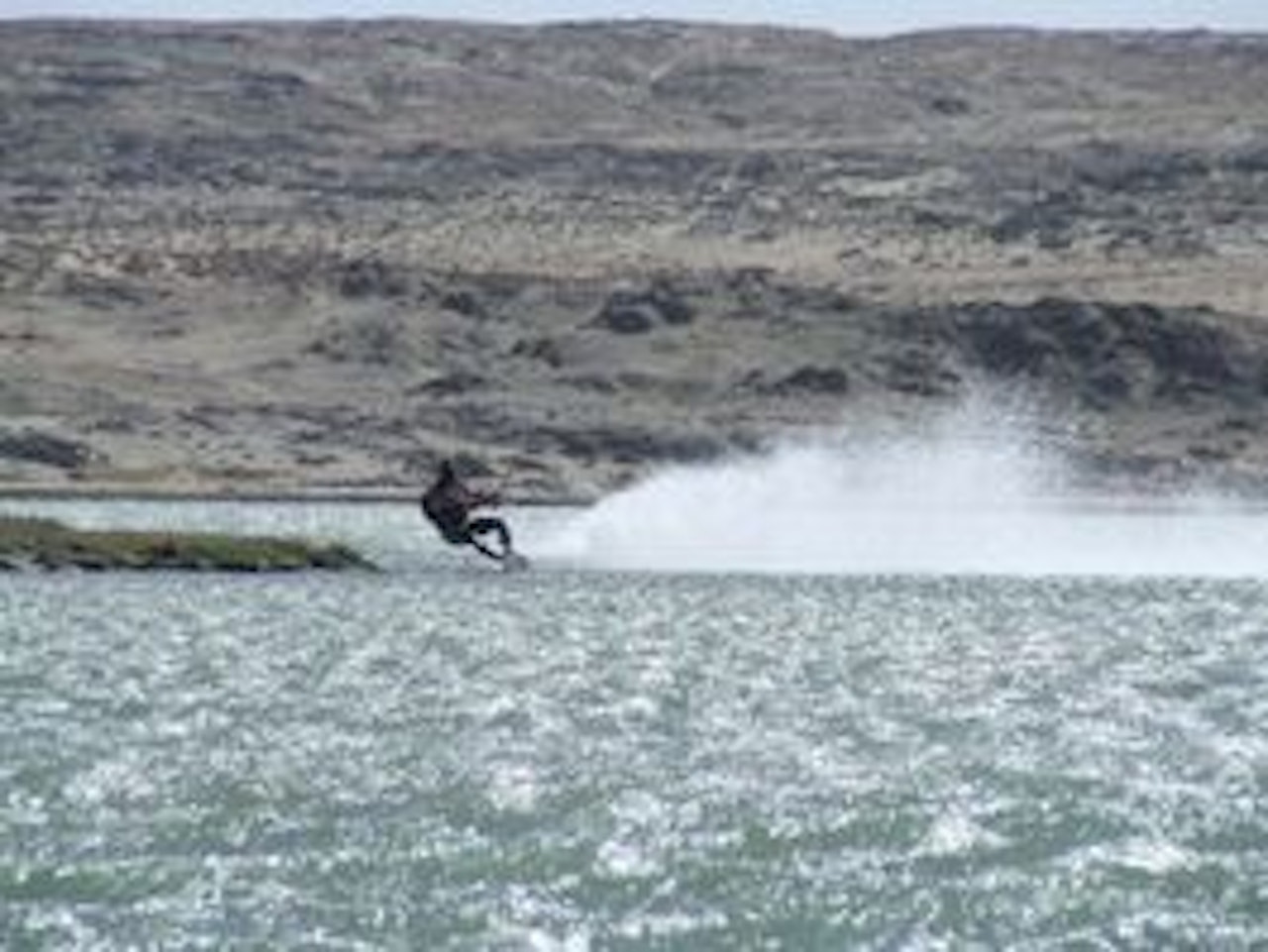 Etter bare fem år med konkurranser, er kiterne i ferd med å bli de raskeste på vannet. Etter bare fem år med konkurranser, er kiterne i ferd med å bli de raskeste på vannet.