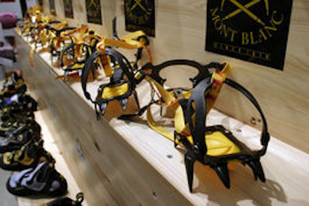 Grivel er tilbake i Norge med stegjern og isklatreøkser. Foto: Eirik Damsgaard Grivel er tilbake i Norge med stegjern og isklatreøkser. Foto: Eirik Damsgaard