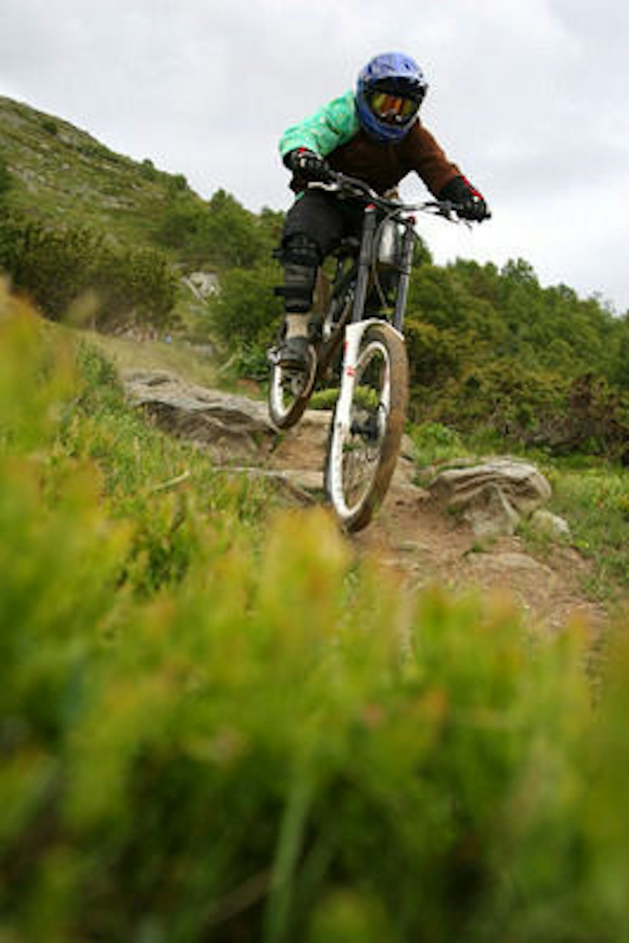 Terje Nylende er en av stjernene i "Impact" fra SheepShit Productions. Terje Nylende er en av stjernene i "Impact" fra SheepShit Productions.