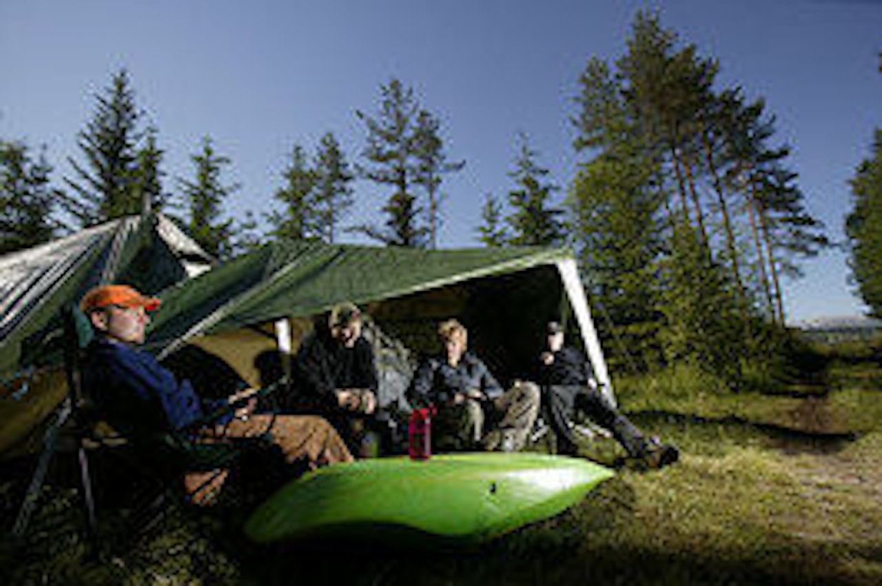 Nå blir det festivalcamp på Veko. Foto: Nils Erik Bjørholt Nå blir det festivalcamp på Veko. Foto: Nils Erik Bjørholt