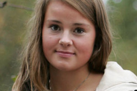 STABIL: Olafsens fjerdeplass i boardercross ble lanslagets høydepunkt i Saas Fee. Foto. NSBF STABIL: Olafsens fjerdeplass i boardercross ble lanslagets høydepunkt i Saas Fee. Foto. NSBF