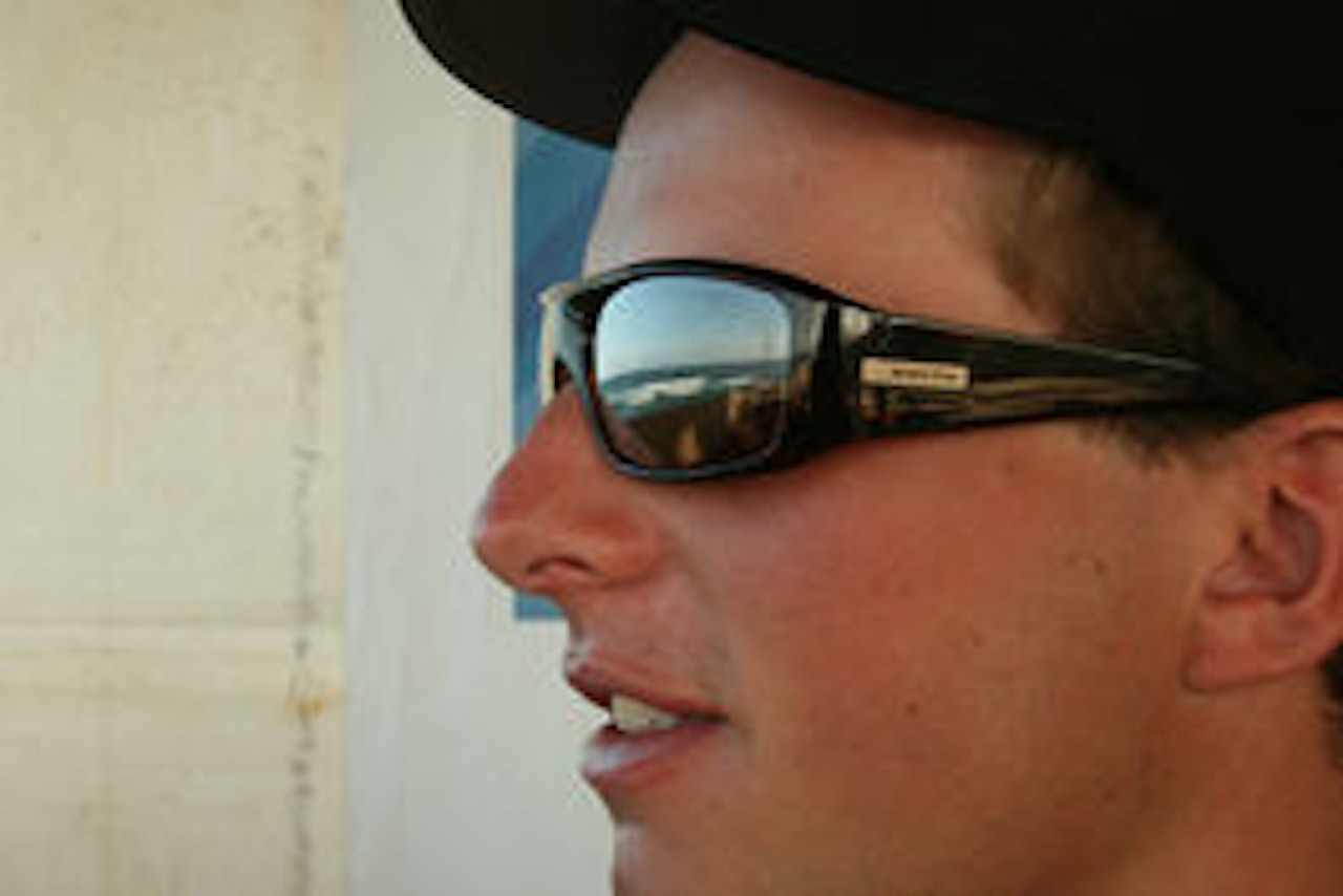 FILMREGISSØR: Surfer og windsurfer Hans Kristian Waarum lager surffilm. FILMREGISSØR: Surfer og windsurfer Hans Kristian Waarum lager surffilm.