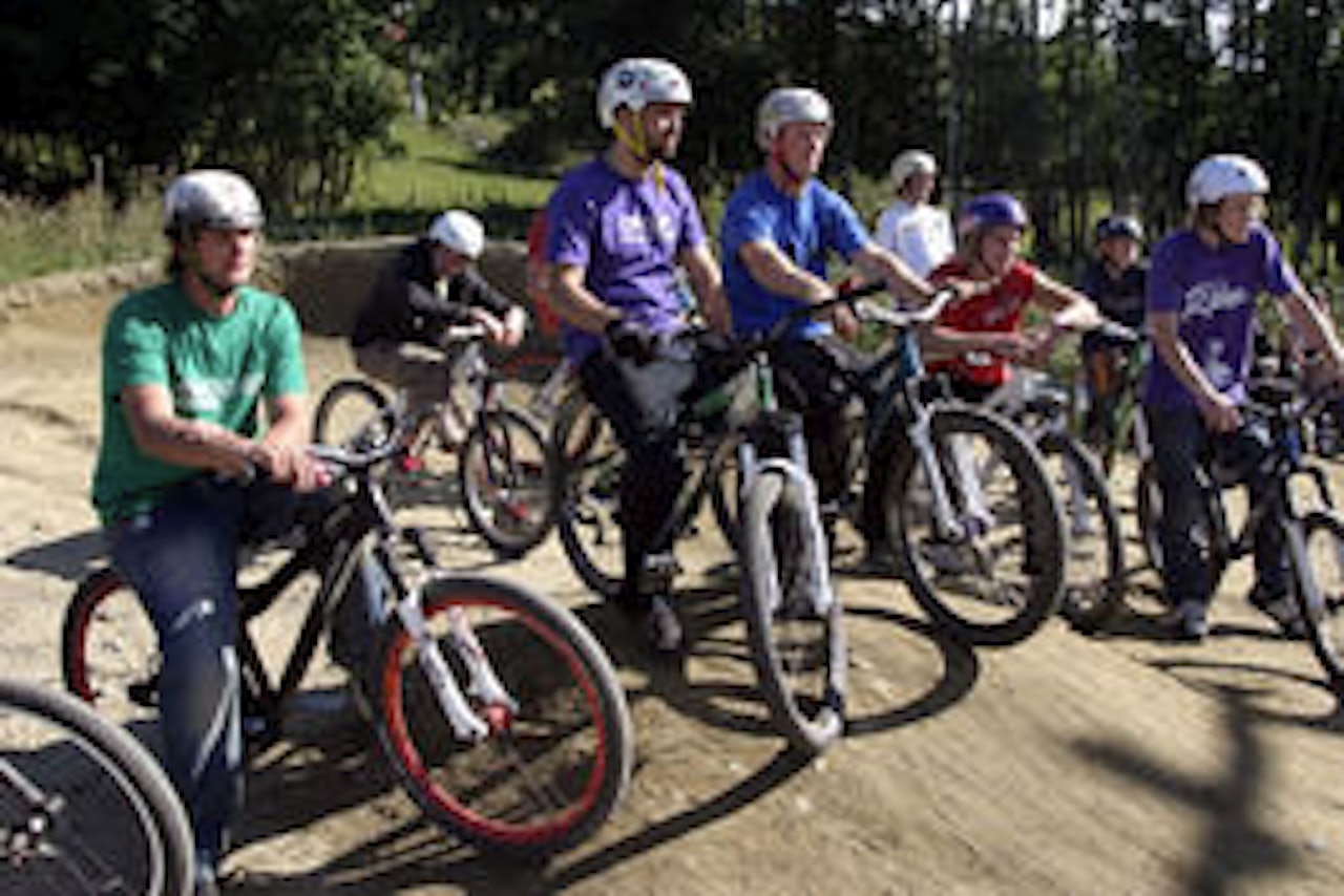 Trond Hansen (t.v.), Timo Pritzel og Niels Windfeldt stilte på jamsession. Trond Hansen (t.v.), Timo Pritzel og Niels Windfeldt stilte på jamsession.