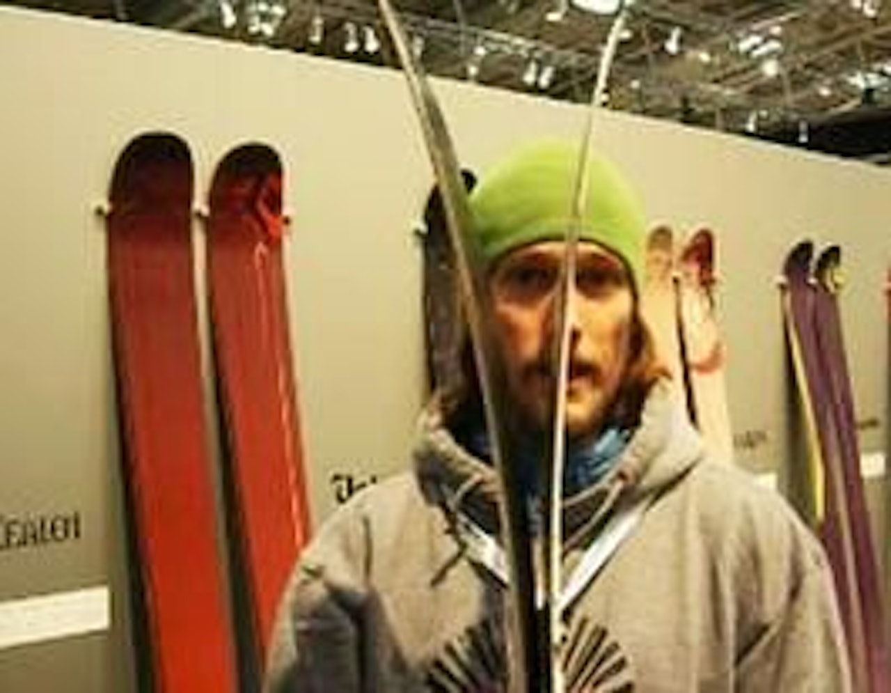 ROCKER: 9-10 merker kommer med forhåndbøyde ski til neste år ROCKER: 9-10 merker kommer med forhåndbøyde ski til neste år