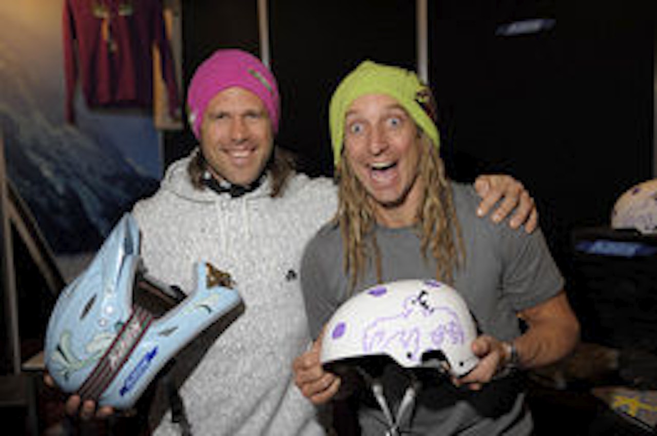 Sverre Liliequist & Kaj Zakrisson poserer villig med nye Kask-produkter. Sverre Liliequist & Kaj Zakrisson poserer villig med nye Kask-produkter.