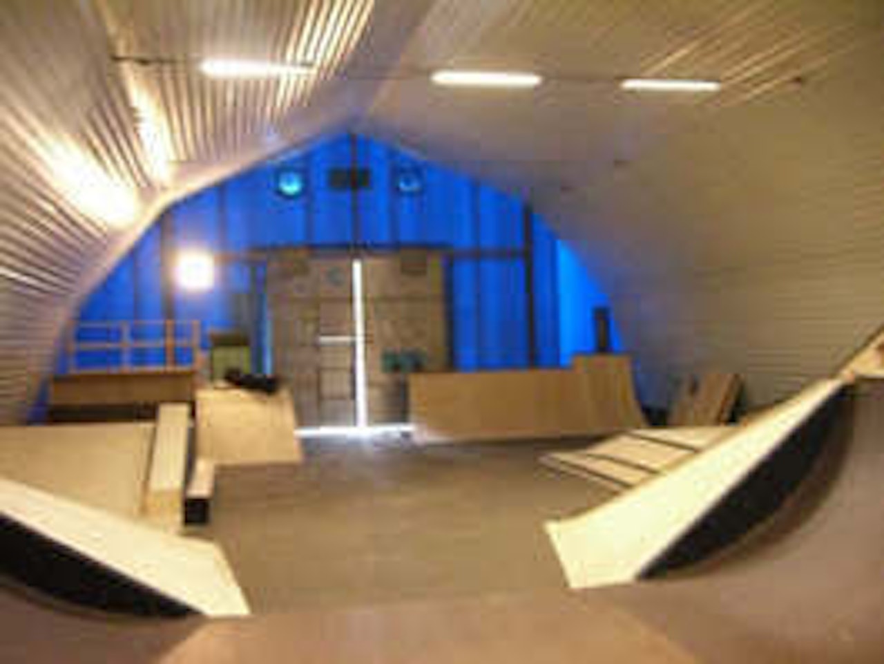 DØGNÅPENT: Innendørshallen på Haugenstua har åpne dører døgnet rundt. Foto: André Tønsberg Bakke DØGNÅPENT: Innendørshallen på Haugenstua har åpne dører døgnet rundt. Foto: André Tønsberg Bakke