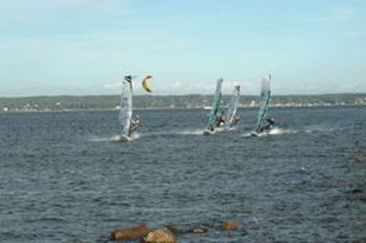 Fine freestyle forhold på Larkollen lørdag. Foto: Magne Janitz Fine freestyle forhold på Larkollen lørdag. Foto: Magne Janitz