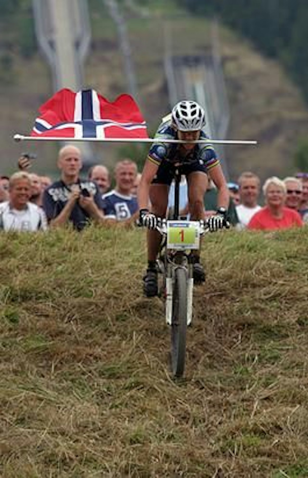 Gunn-Rita i triumf på Lillehammer. Foto: Simen Berg Gunn-Rita i triumf på Lillehammer. Foto: Simen Berg