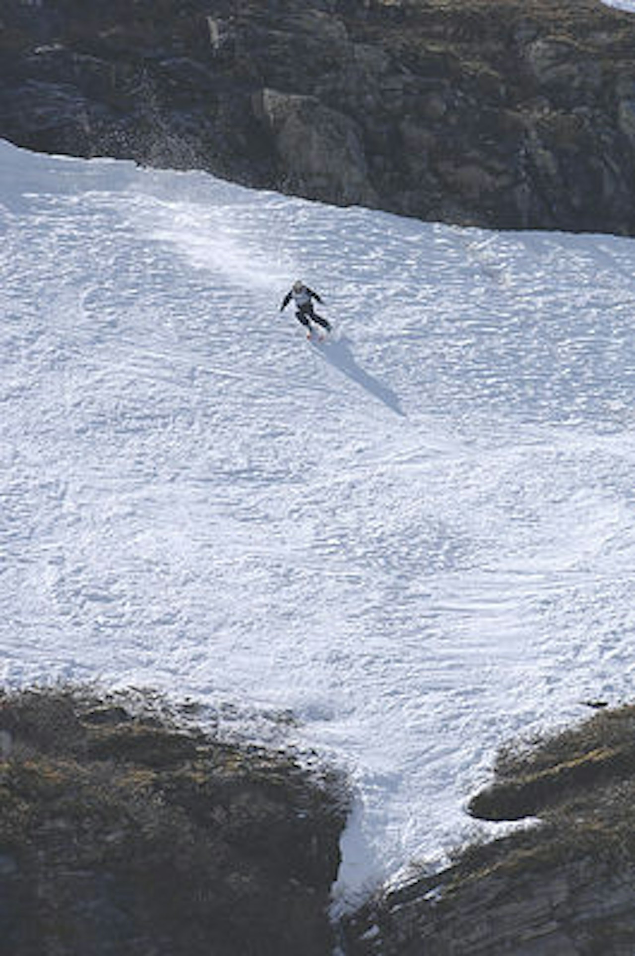 Fred Syversen (snart 42) på vei ned til seier i herreklassen. Fred Syversen (snart 42) på vei ned til seier i herreklassen.