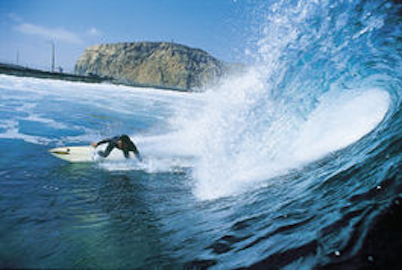 CHILE: Kalde bølger, gode bølger. Foto: Alfredo Escobar CHILE: Kalde bølger, gode bølger. Foto: Alfredo Escobar