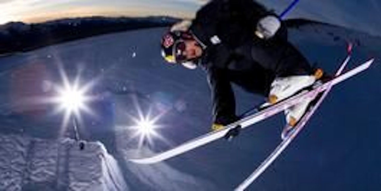 Med fire nye flips på reportoaret burde Jon være klar til invitasjonen. Med fire nye flips på reportoaret burde Jon være klar til invitasjonen.