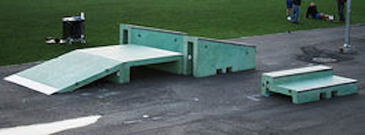 Elementene leveres komplette og krever kun enkel montering. Elementene leveres komplette og krever kun enkel montering.