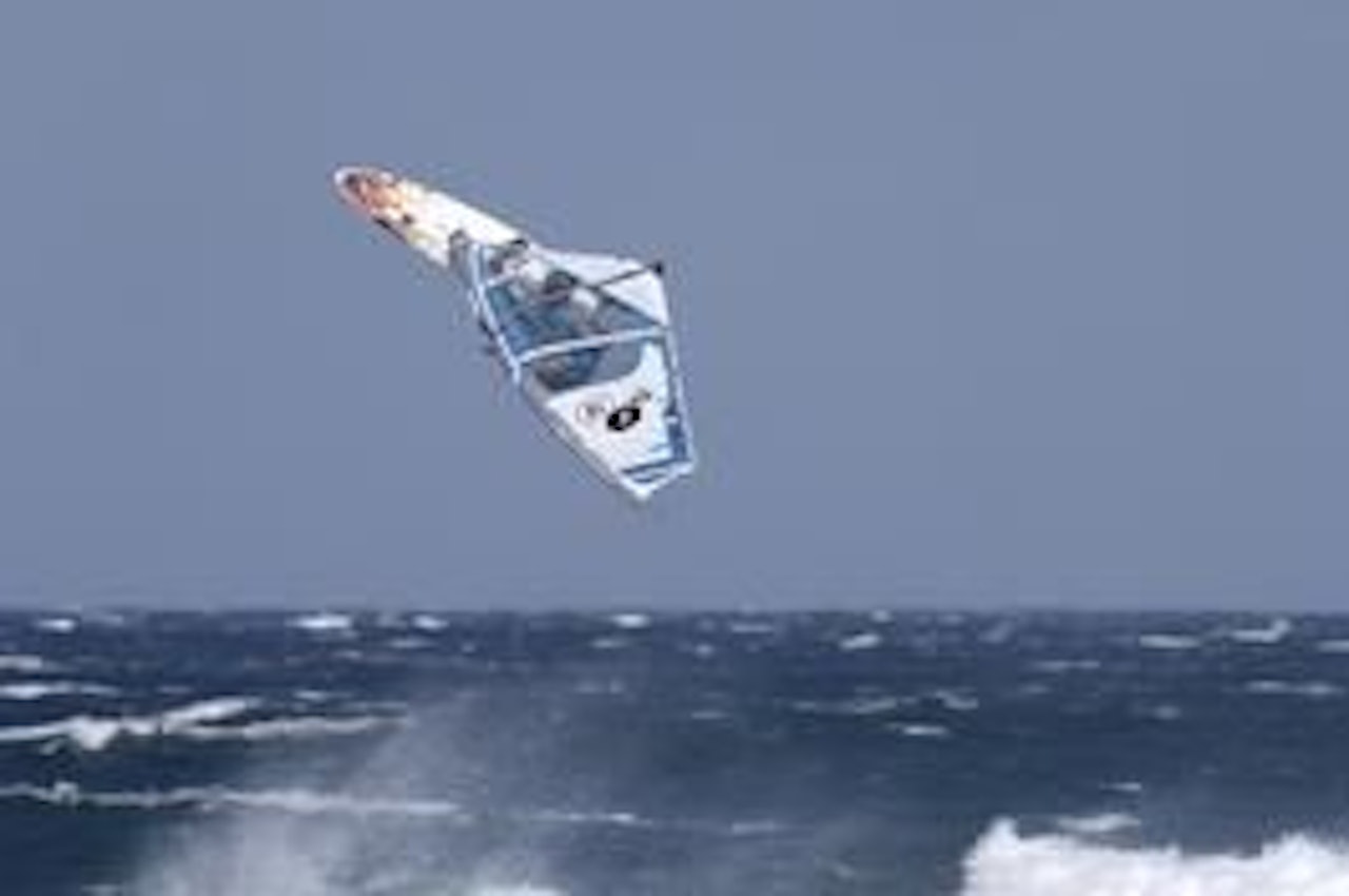 LUFTIG: Ørjan Jensen (bildet) og den hjemlige elite preger Medvind. Foto: Reinhard Muller LUFTIG: Ørjan Jensen (bildet) og den hjemlige elite preger Medvind. Foto: Reinhard Muller