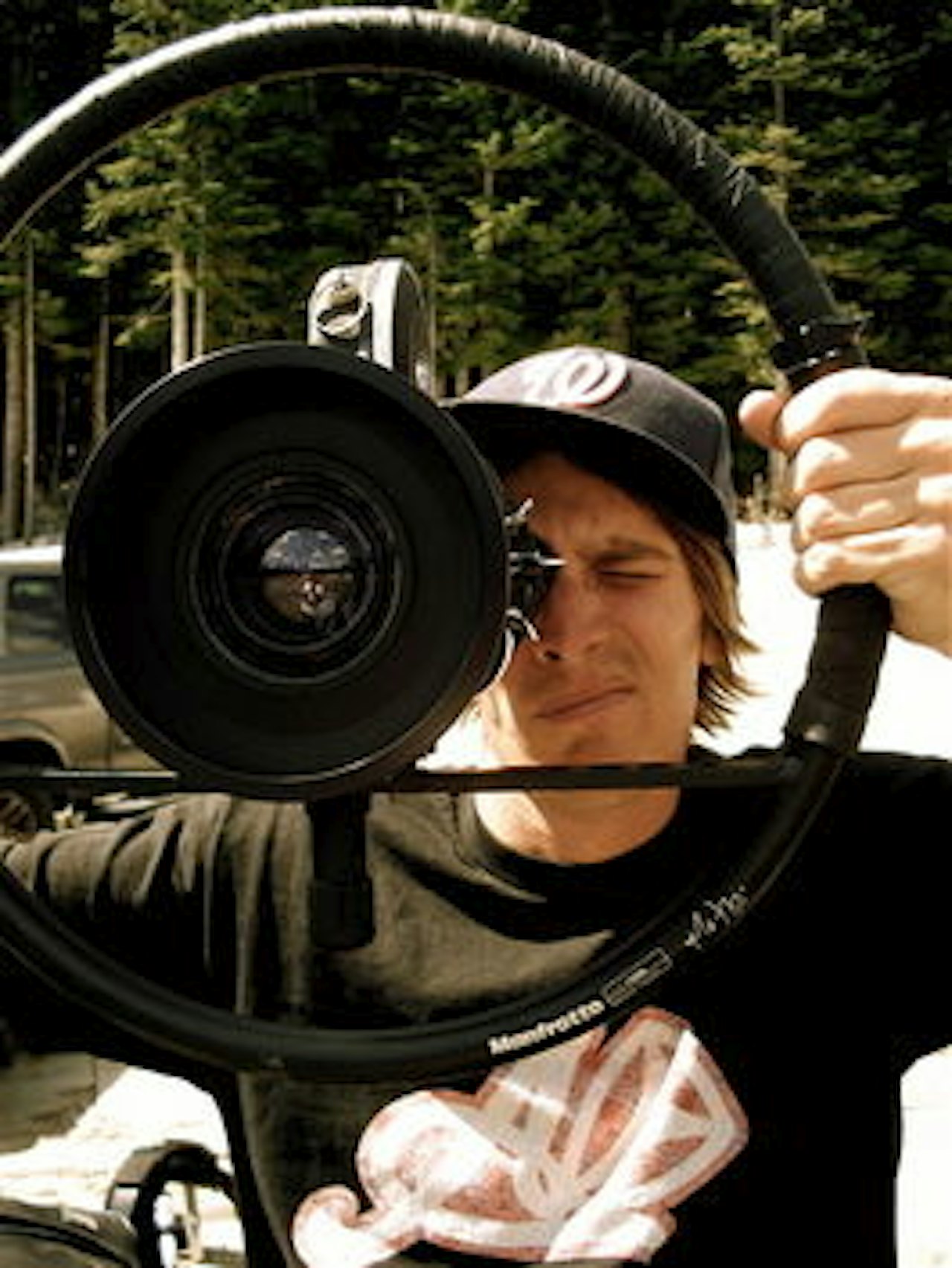 Kameracrewet til Mack Dawg Productions er ute med ny trailer. Kameracrewet til Mack Dawg Productions er ute med ny trailer.