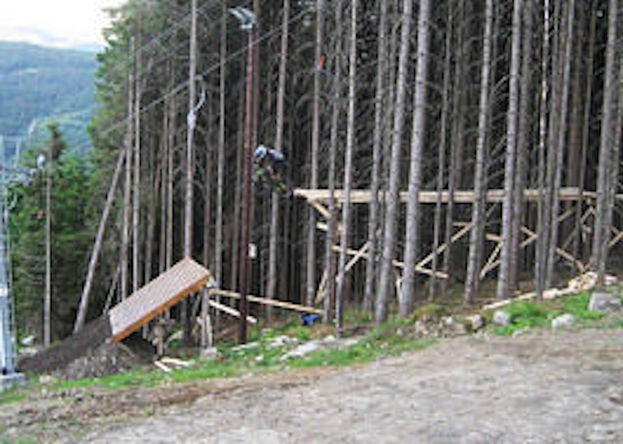 Det blir stort og farlig til slopestylen under Ekstremsportveko. Det blir stort og farlig til slopestylen under Ekstremsportveko.