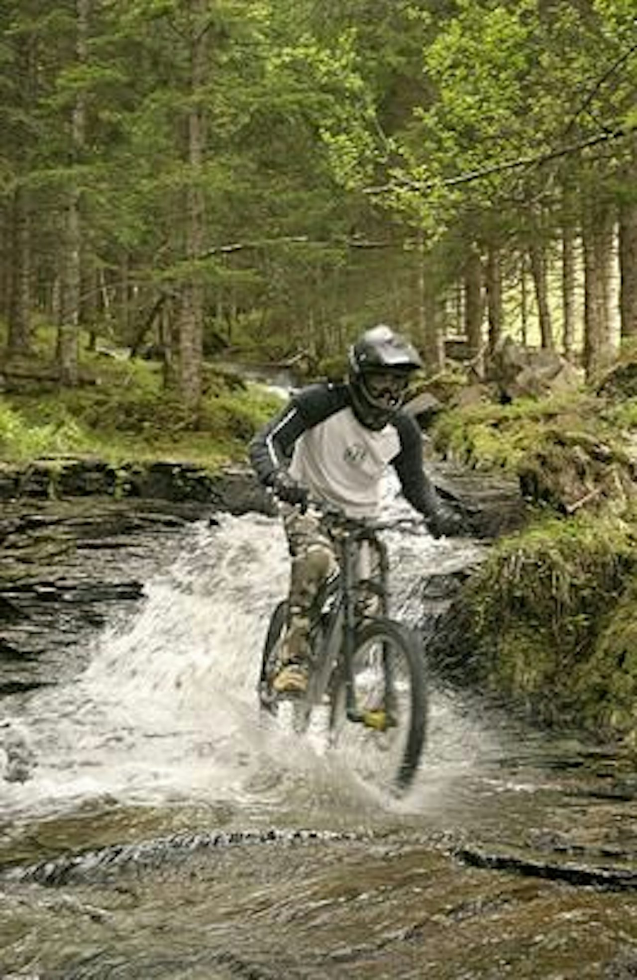 Testkjører Eirik Evjen i farta. Bilde: Espen Landro Testkjører Eirik Evjen i farta. Bilde: Espen Landro