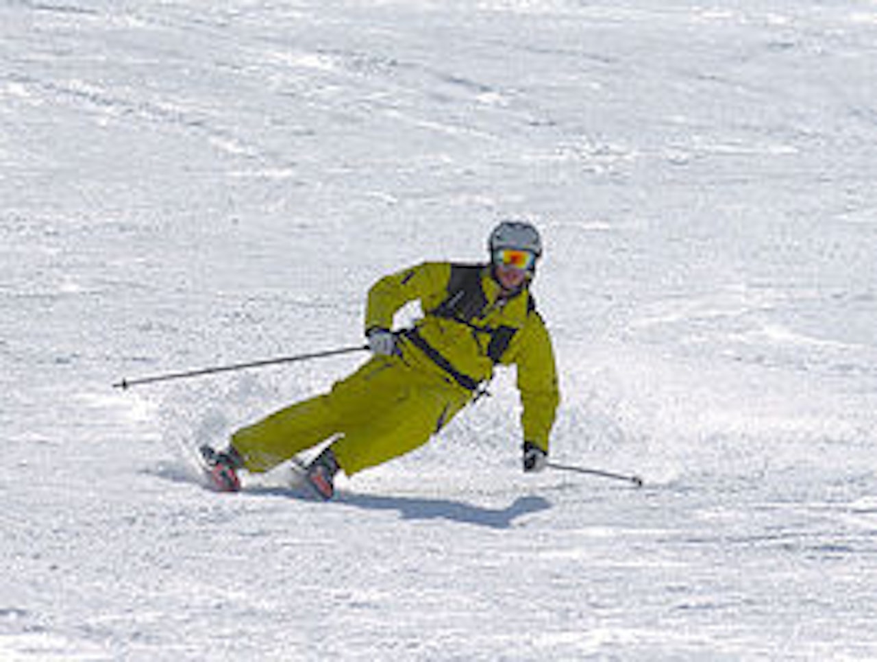STRØKENT: Carl Fredrik Klæboe Larsen på vei ned mot Bjørnsonsvingen. Foto: Endre Løvaas STRØKENT: Carl Fredrik Klæboe Larsen på vei ned mot Bjørnsonsvingen. Foto: Endre Løvaas