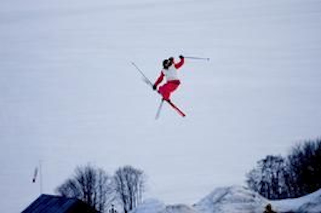 SJEFEN SJØL: Jon Olsson inviterte toppkjørere til luftige svev over Åresjøen. Foto: Endre Løvaas SJEFEN SJØL: Jon Olsson inviterte toppkjørere til luftige svev over Åresjøen. Foto: Endre Løvaas