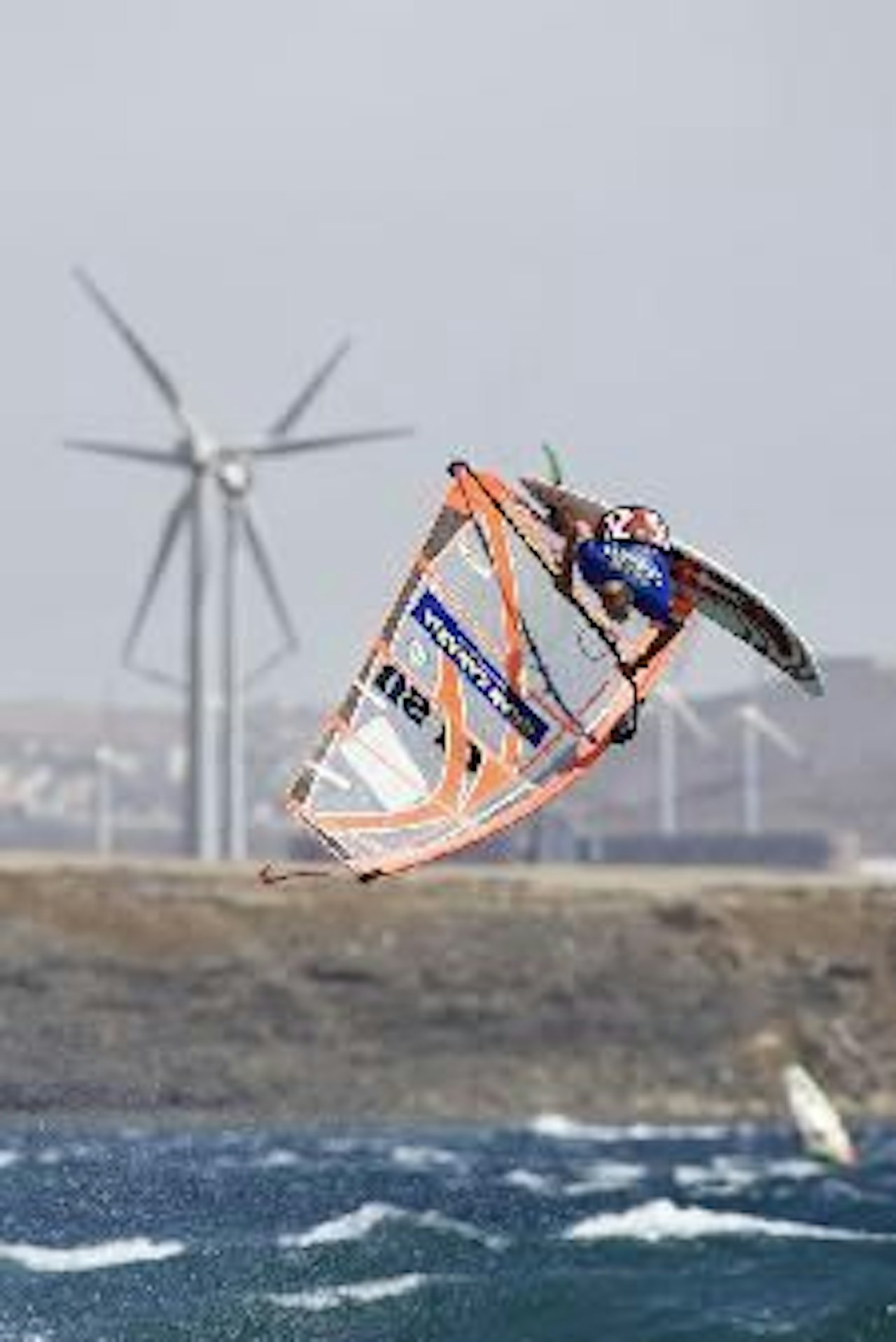 GRAND AIR: Klassisk motiv fra Pozo. Bildet er fra Grand Slam-en i 2005. Foto: PWA GRAND AIR: Klassisk motiv fra Pozo. Bildet er fra Grand Slam-en i 2005. Foto: PWA