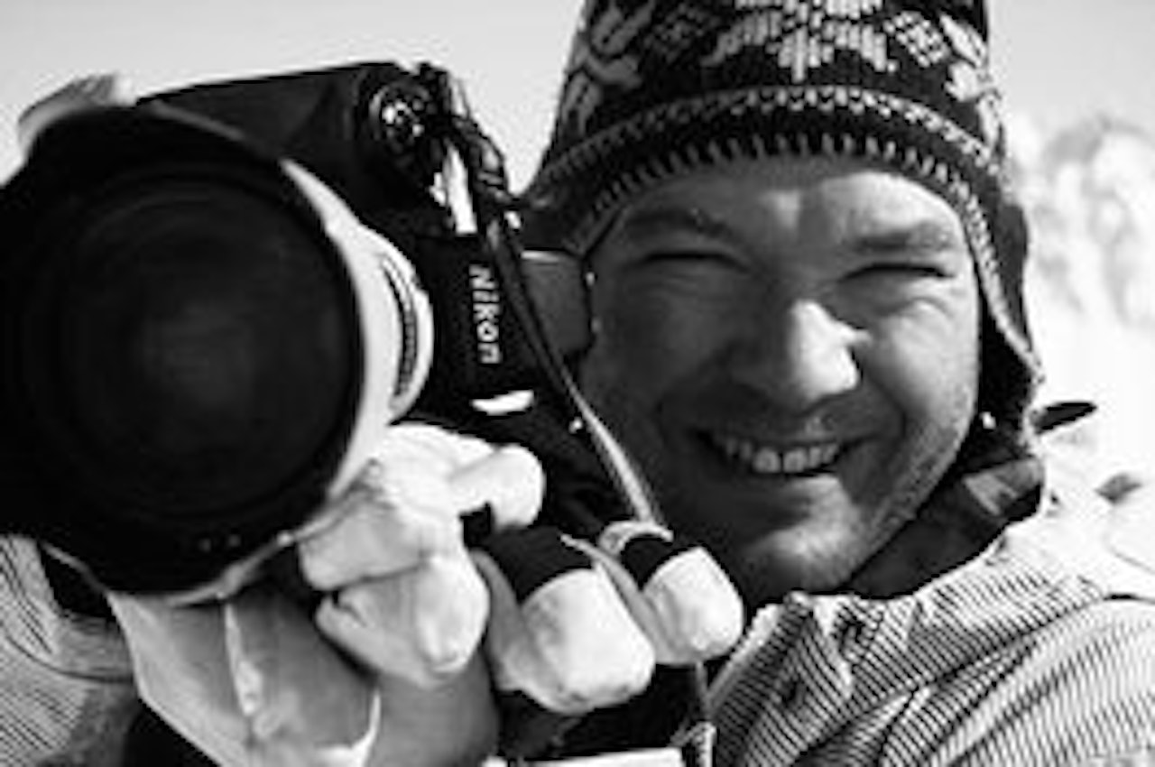 MED ØYE FOR SKIFILM: Endre Løvaas har jobbet i Fri Flyt i en årrekke. Inngangen var Film Tour. Bildene til Fri Flyts Endre Løvaas ble godt mottatt under Pro Photographer Showdown i Whistler.