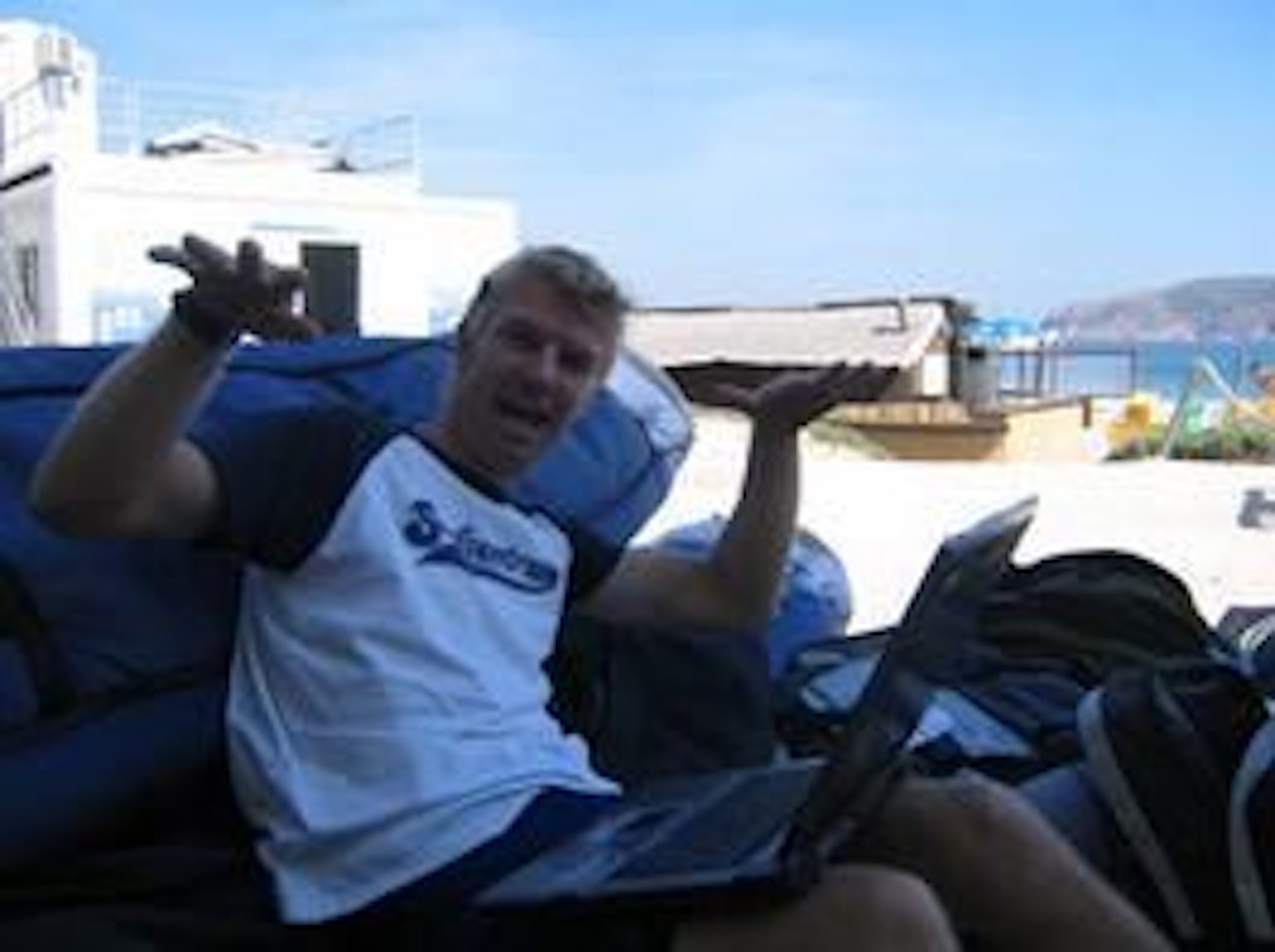 I GANG: Bølgeseiler Ørjan Jensen startet 2006-sesongen med 17. plass. I GANG: Bølgeseiler Ørjan Jensen startet 2006-sesongen med 17. plass.