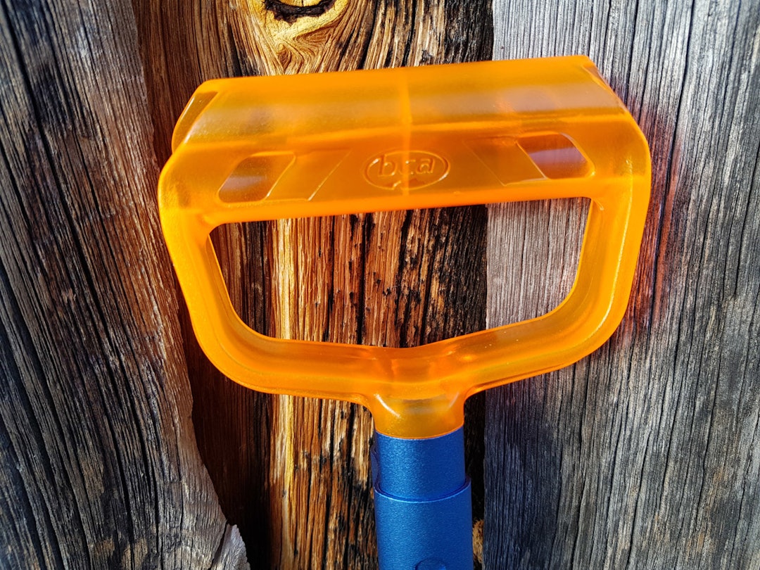 BCA Dozer 2D har D-grep. skredspade test