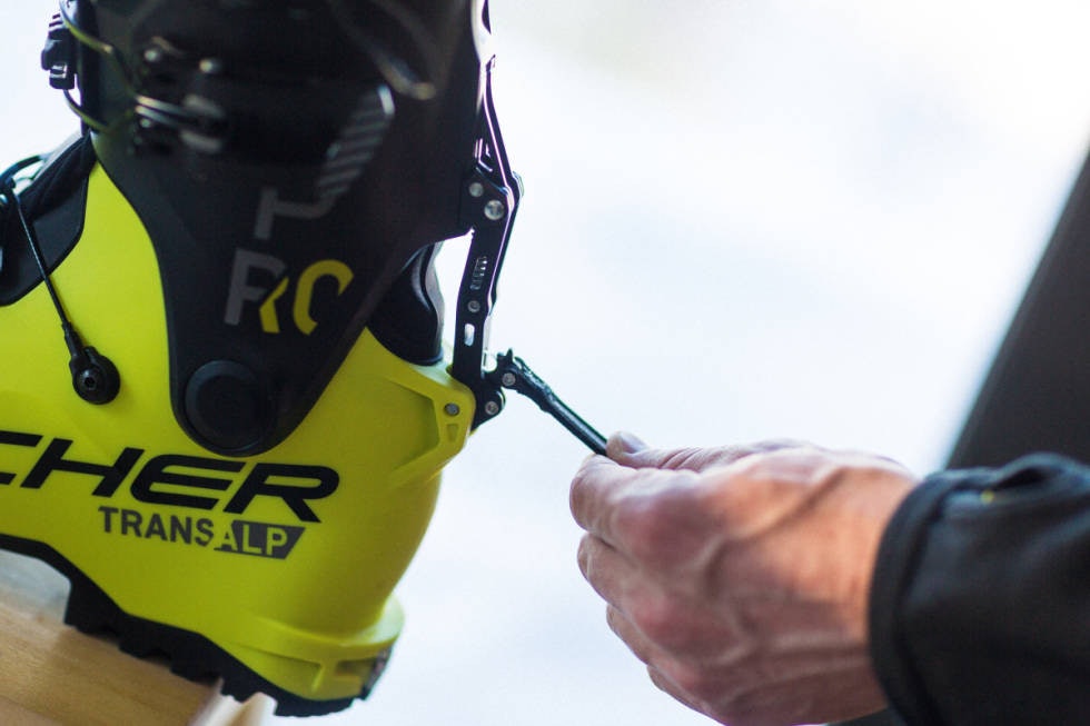 FIFFIG DETALJ: Transalp Pro har en mekanisme som låser slåen som holder støvelen i kjøremodus. Dermed slipper du at den åpner når den ikke skal. FIFFIG DETALJ: Transalp Pro har en mekanisme som låser slåen som holder støvelen i kjøremodus. Dermed slipper du at den åpner når den ikke skal.