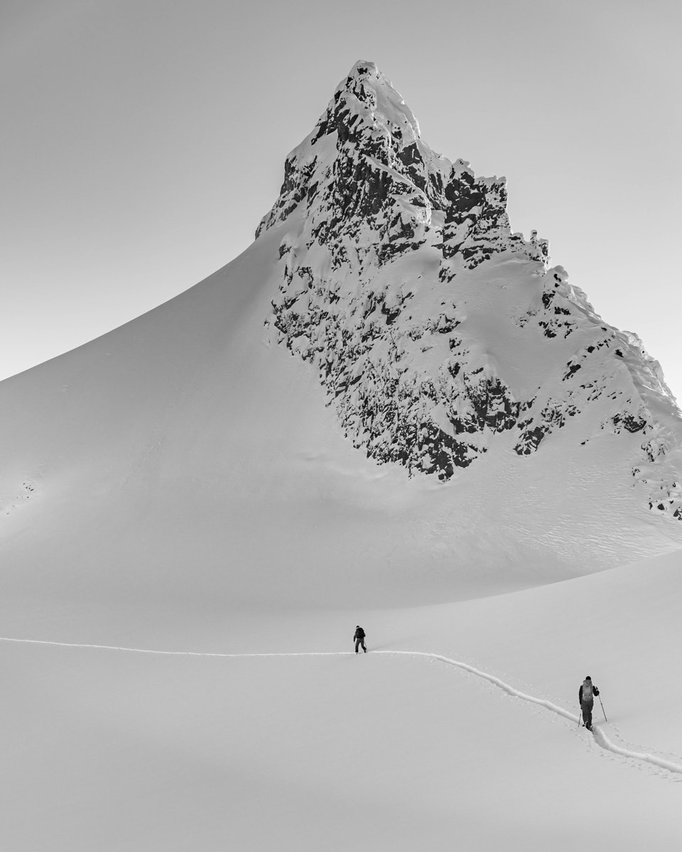 SUNNMØRSVINTER: Fine linjer, fine forhold. Foto: Emil Neby sunnmøre