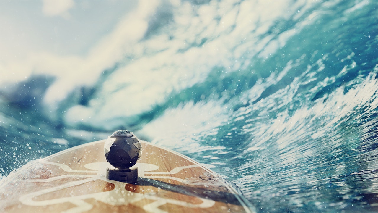 VANN: 360fly gir mulighet til å filme 360 garder i både vann, i snø og på asfalt. Foto: Pressefoto VANN: 360fly gir mulighet til å filme 360 garder i både vann, i snø og på asfalt. Foto: Pressefoto