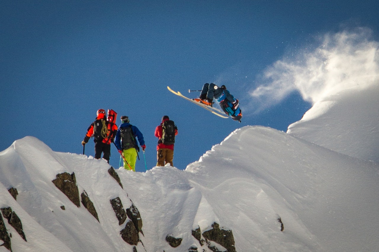 VANT I CHAMONIX: Franske Löic Collomb-Patton dro hjem seieren i Chamonix. VANT I CHAMONIX: Franske Löic Collomb-Patton dro hjem seieren i Chamonix.