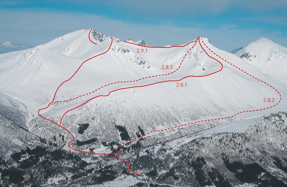 SKRED: Hestebotn er området til venstre for der turbeskrivelsen har markert 2.8.3 (Vestrenna), nedenfor fjellet Søre Klauva som ligger til venstre hvor det er markert 2.9.1 på bildet. Foto: Toppturer i Romsdalen