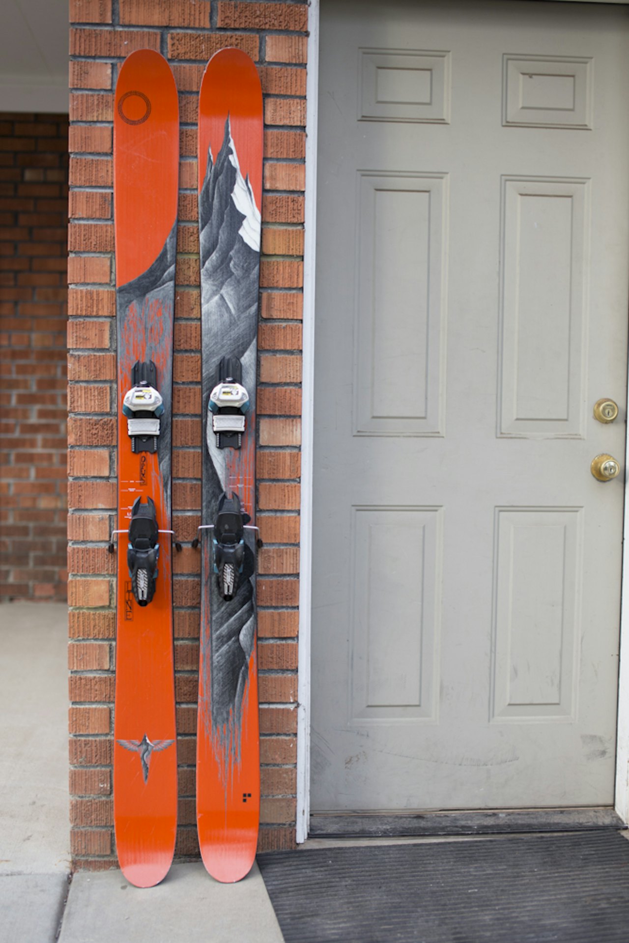 POLLARDS PUDDERPLANKER: Line Magnum Opus 14/15 er både bredere og lettere enn den originale Opus. Foto: Hans Petter Hval POLLARDS PUDDERPLANKER: Line Magnum Opus 14/15 er både bredere og lettere enn den originale Opus. Foto: Hans Petter Hval