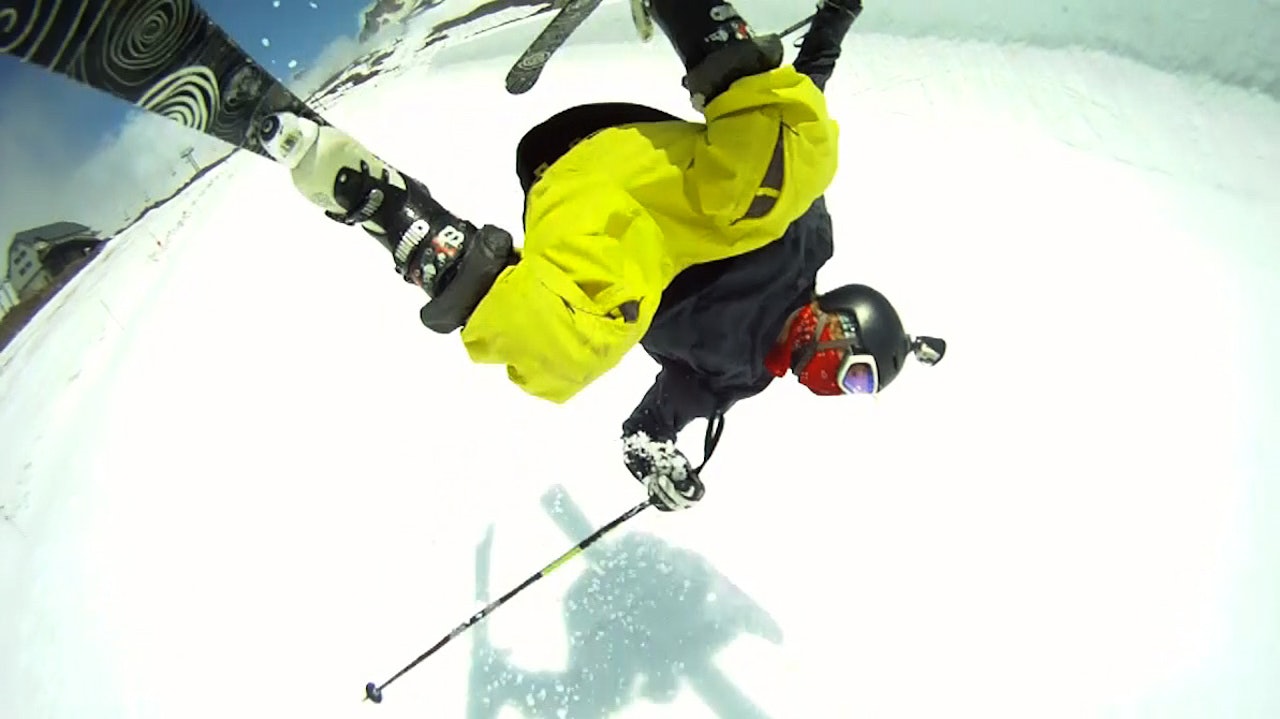 EKSTRA RISIKO? Kan hjelmkameraet være forskjellen på hjerneskade eller ikke hvis du går på trynet? GoPro får skylda for at hjelmen til Formel 1-stjerna Michael Schumacher ble delt i to. Er det rettferdig? EKSTRA RISIKO? Kan hjelmkameraet være forskjellen på hjerneskade eller ikke hvis du går på trynet? GoPro får skylda for at hjelmen til Formel 1-stjerna Michael Schumacher ble delt i to. Er det rettferdig?