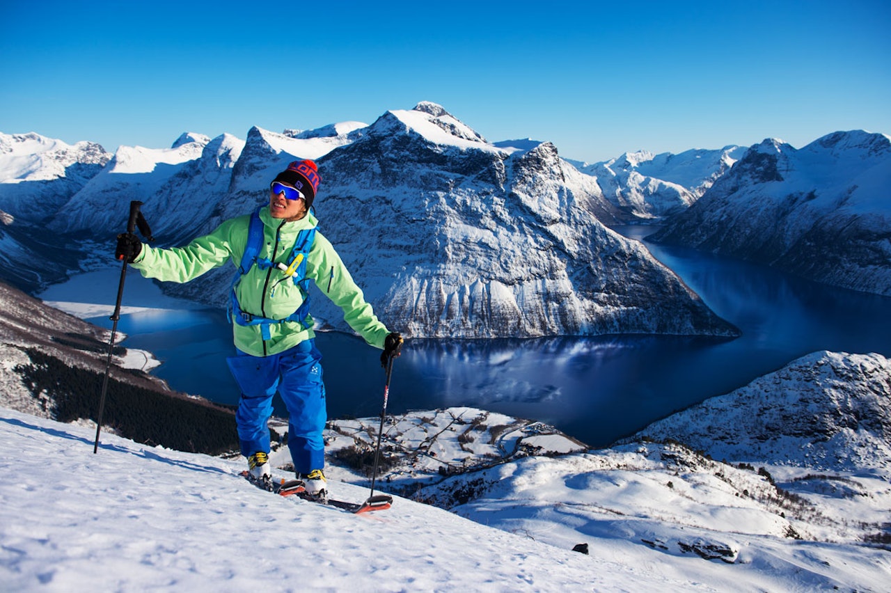 VERDENS BESTE: Alle er enige om at Andreas Fransson var verdens beste i sporten uten verdensmesterskap; brattkjøring på ski. 29. september omkom han i en skredulykke i Chile. Her er han på tur i Sunnmørsfjellene. Bilde: Mattias Fredriksson VERDENS BESTE: Alle er enige om at Andreas Fransson var verdens beste i sporten uten verdensmesterskap; brattkjøring på ski. 29. september omkom han i en skredulykke i Chile. Her er han på tur i Sunnmørsfjellene. Bilde: Mattias Fredriksson