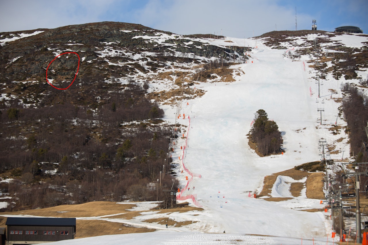 LIKE FØR: Sånn så #Stortrappa (i den røde ringen) ut 6. mars 2014. Men snart blir det føre oppi der! Foto: Tore Meirik LIKE FØR: Sånn så #Stortrappa (i den røde ringen) ut 6. mars 2014. Men snart blir det føre oppi der! Foto: Tore Meirik