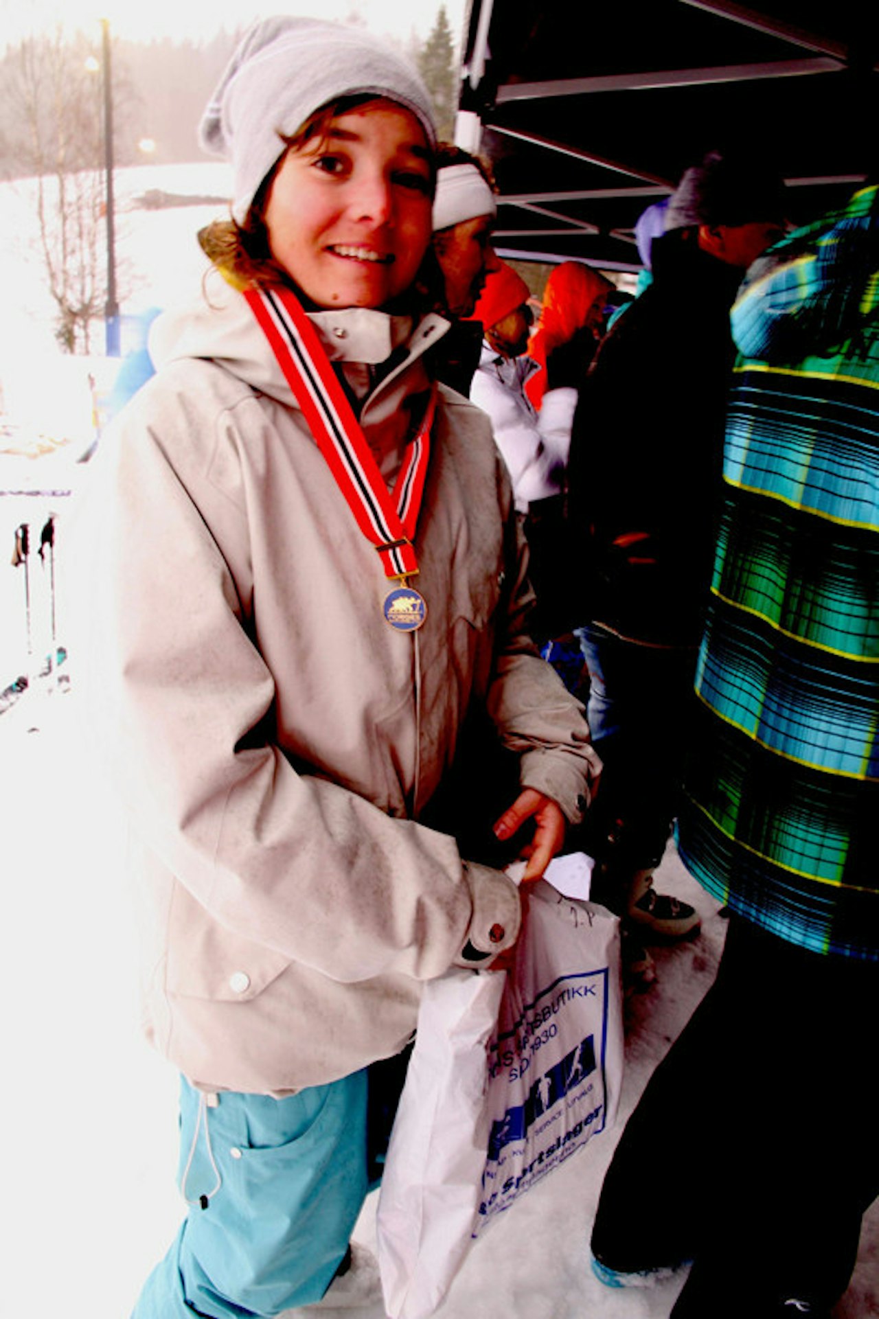 NORGESMESTER: Nina Rusten oppgir ikke NM-medaljen fra i fjor på lista iver sitt viktigste stæsj. Foto: Christopher Frankum