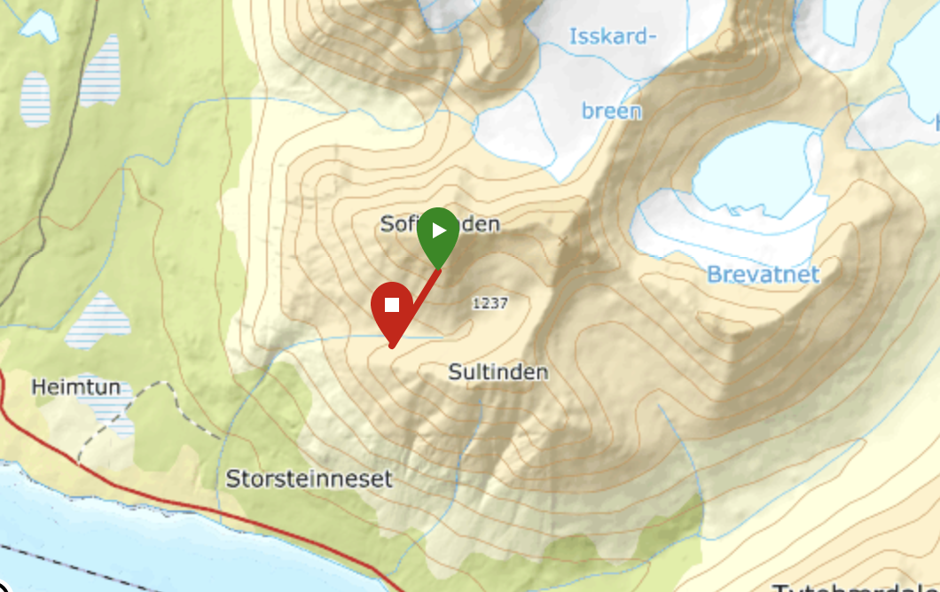 SKREDET: Det var her snøskredet gikk. Foto: Regobs Snøskred Sofiatinden