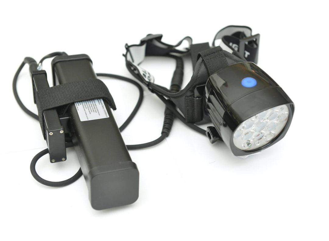 IKKE DENNE: Nordnorske Moonlight har i stor grad dominert norske skisentre de siste årene. Dette er er ikke Moonlight Bright as day 16000, men den tidligere toppmodellen 12000. IKKE DENNE: Nordnorske Moonlight har i stor grad dominert norske skisentre de siste årene. Dette er er ikke Moonlight Bright as day 16000, men den tidligere toppmodellen 12000.