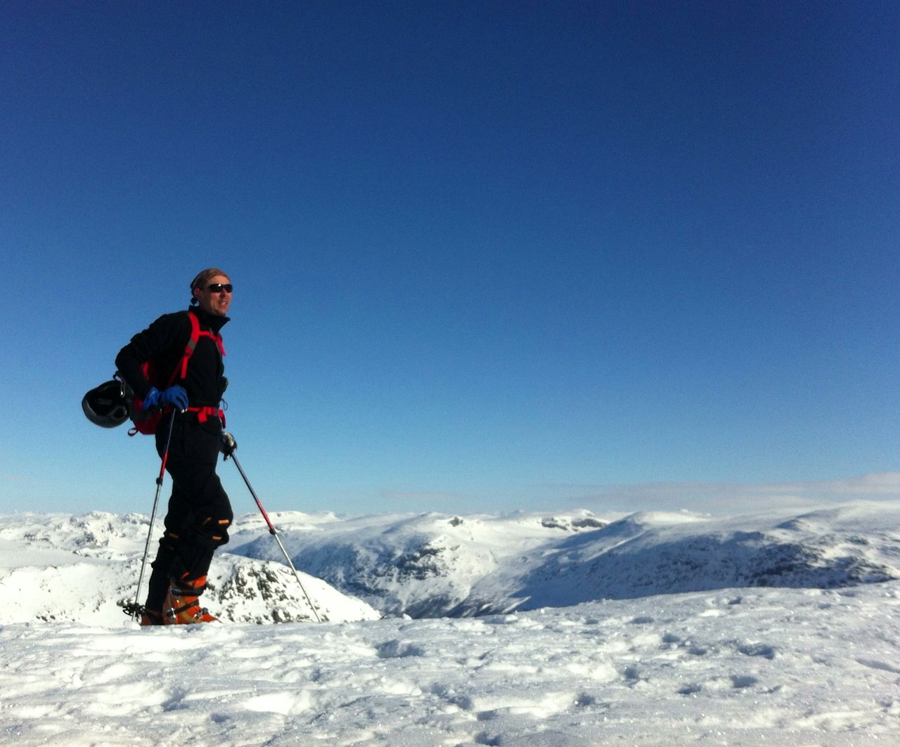 Svarthetta kl 0900 Påskeaften Svarthetta kl 0900 Påskeaften