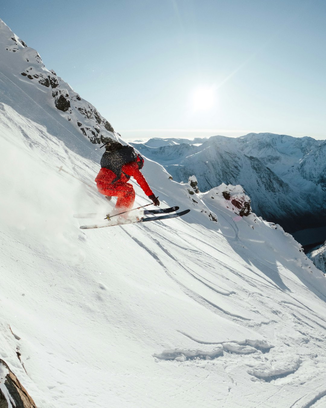 LYNGEN: Første episode av TV-serien er fra Lyngen. Her med Merric Mordal. Foto: Nikolai Schirmer Merric Mordal
