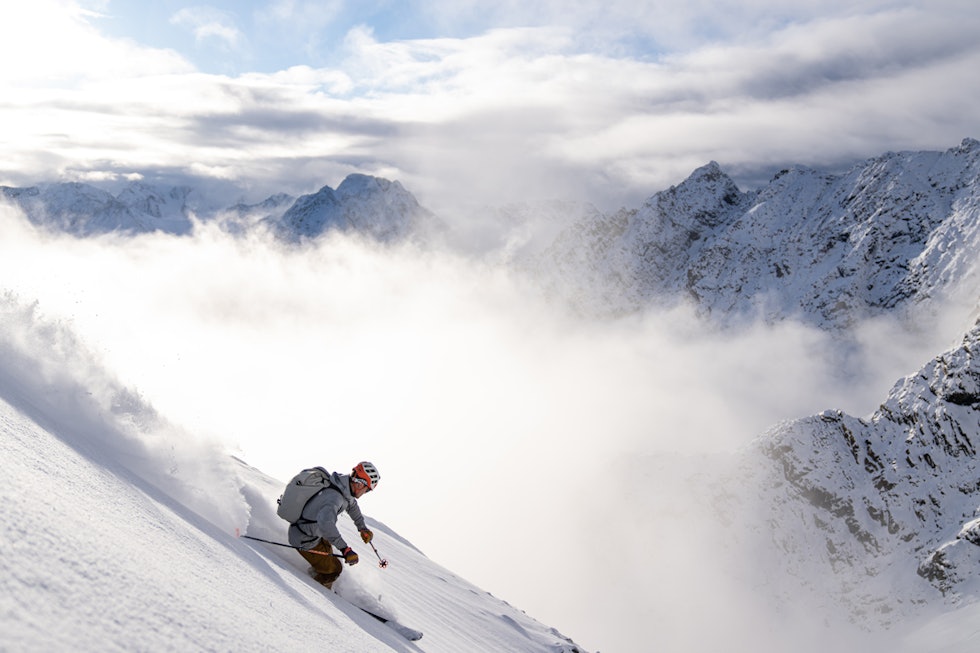 OKTOBER (!): Tenk at det går an å oppleve sånne forhold i årets andre høstmåned. Foto: Martin Andersen Kjostind Lyngen topptur