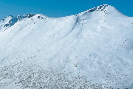 Kalvgjeltinden 1279 moh fra Toppturer i Romsdalen Kalvgjeltinden 1279 moh fra Toppturer i Romsdalen